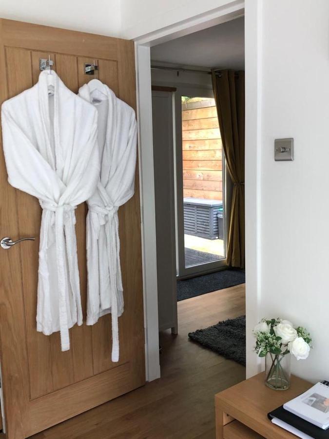 Woodlands Luxury Escape - Lodge 81 New Quay  Exterior foto